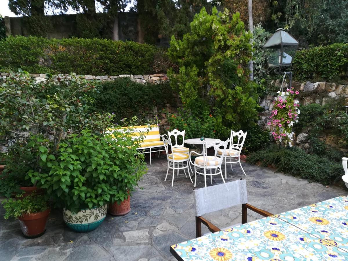 San Luca Citr8031 Bed & Breakfast Imperia